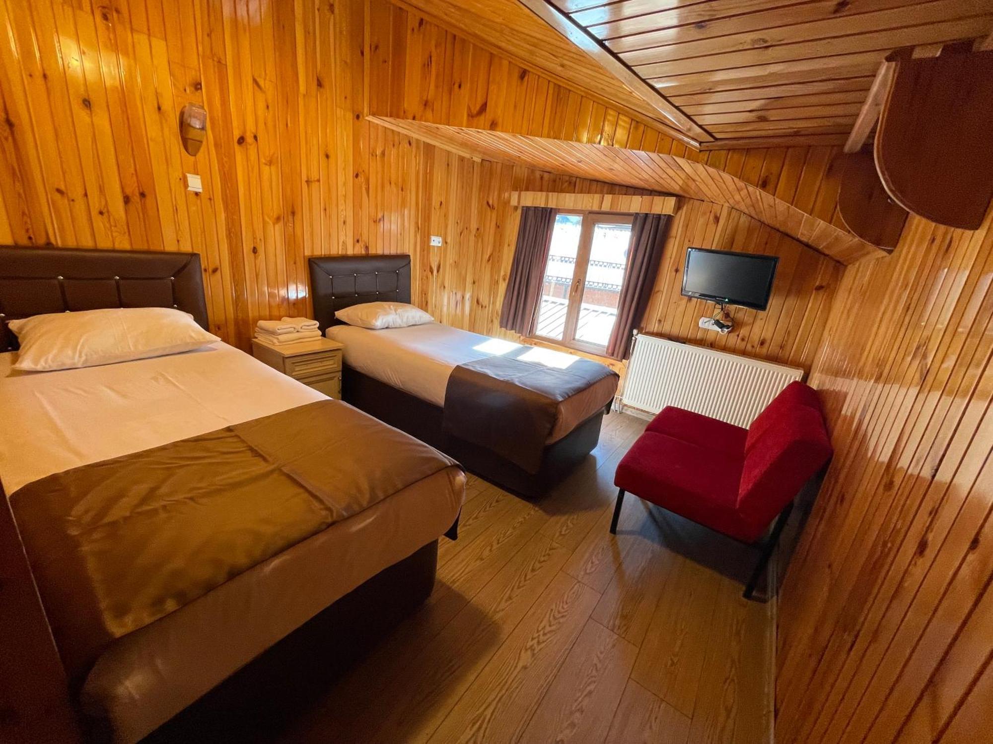 Ozkan Otel Uzungol Exterior foto